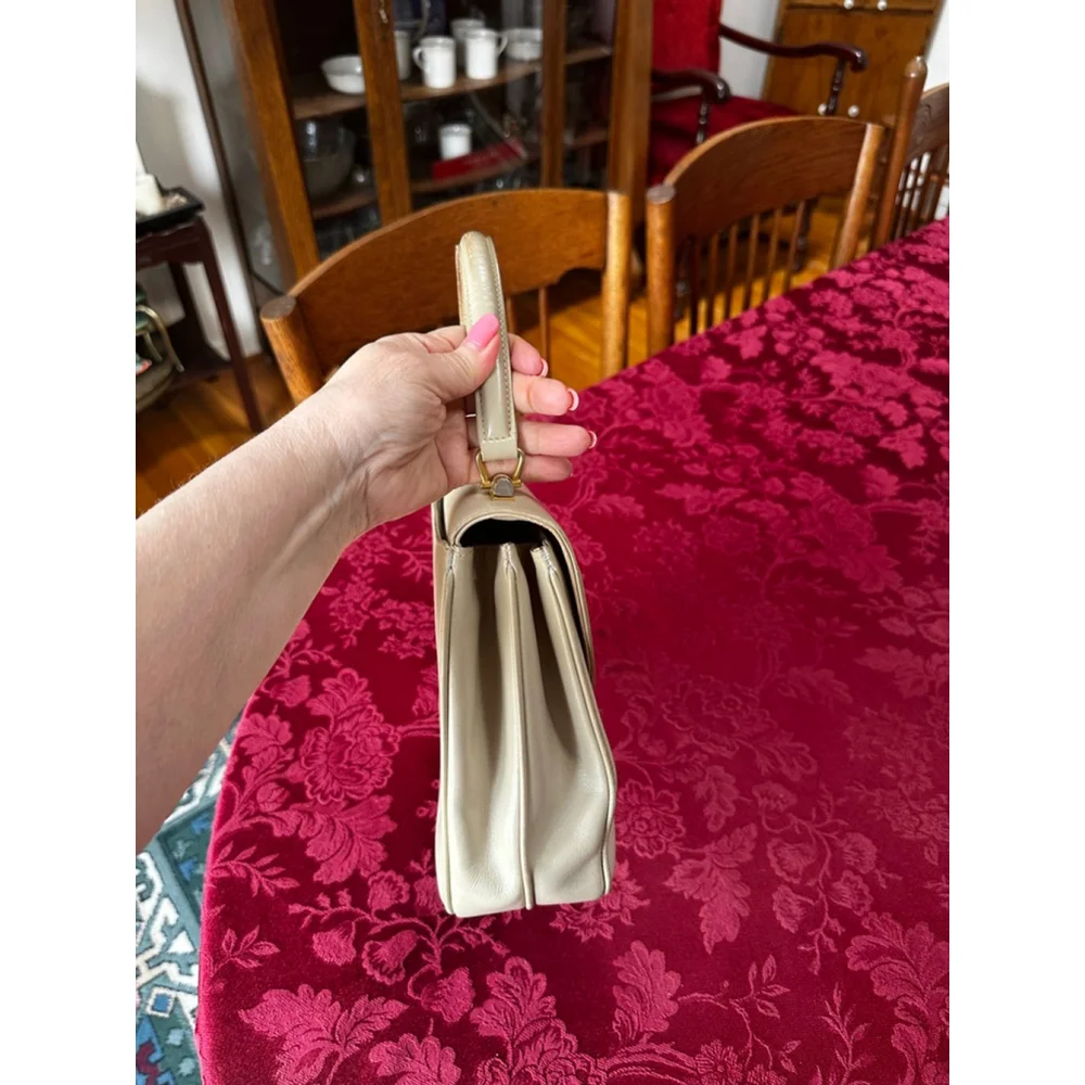 Gucci Beige Leather Vintage Top Handle Satchel - Picture 6 of 14